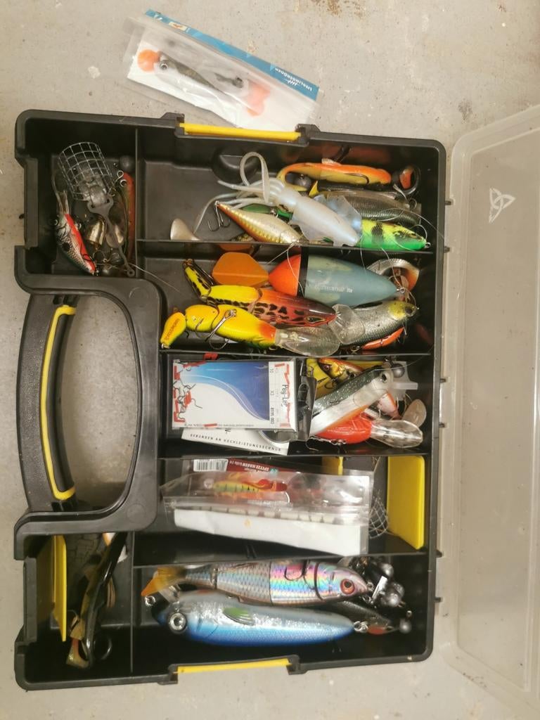 Hengelsport set: kunstaas, loodjes, haken, Watersport en Boten, Ophalen