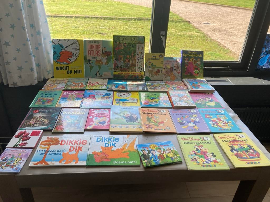 Grote doos vol diverse kinderboeken, Boeken, Ophalen of Verzenden, Gelezen, Fictie algemeen