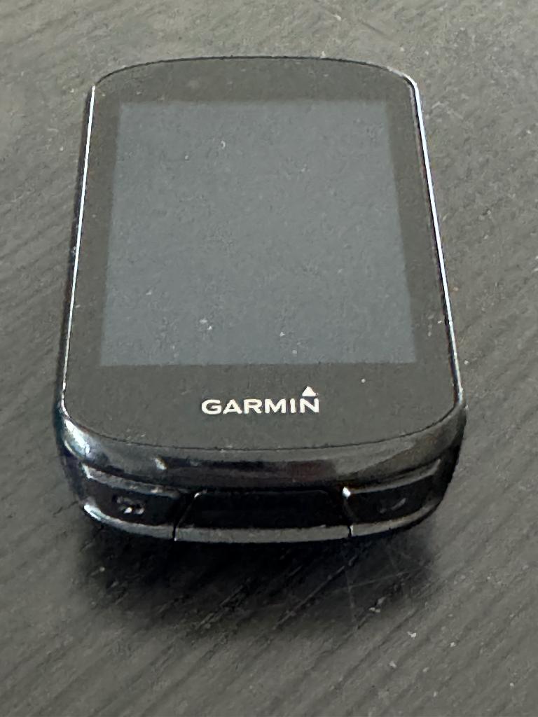 Garmin Edge 830, Fietsen en Brommers, Fietsaccessoires | Fietscomputers, Ophalen of Verzenden, Draadloos, Gebruikt