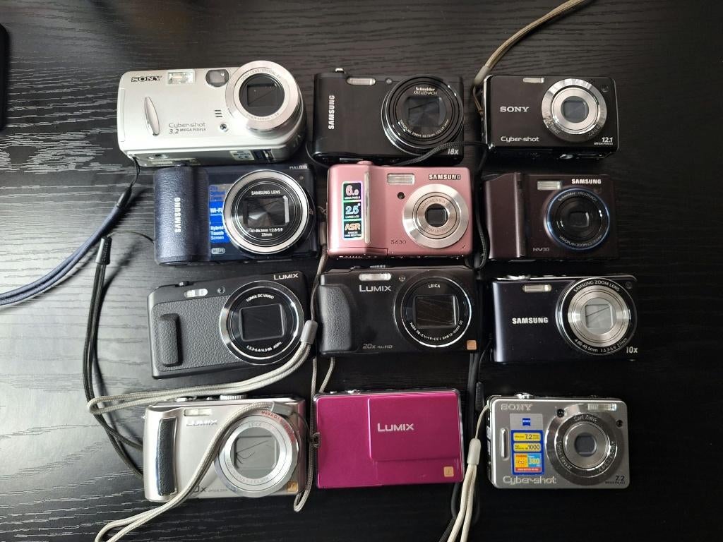 Kleine Collectie Digitale Foto Camera's [ Retro / Vintage ], Canon, Compact, 10 Megapixel, Ophalen of Verzenden