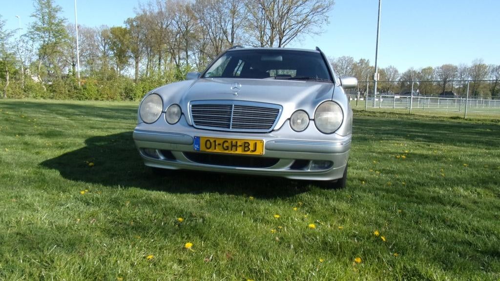 Mercedes-Benz E-Klasse 2.6 E240 Combi Elegance apk 14 4 2027, Auto's, Mercedes-Benz, Particulier, E-Klasse, Airbags, Alarm, Automatische klimaatregeling