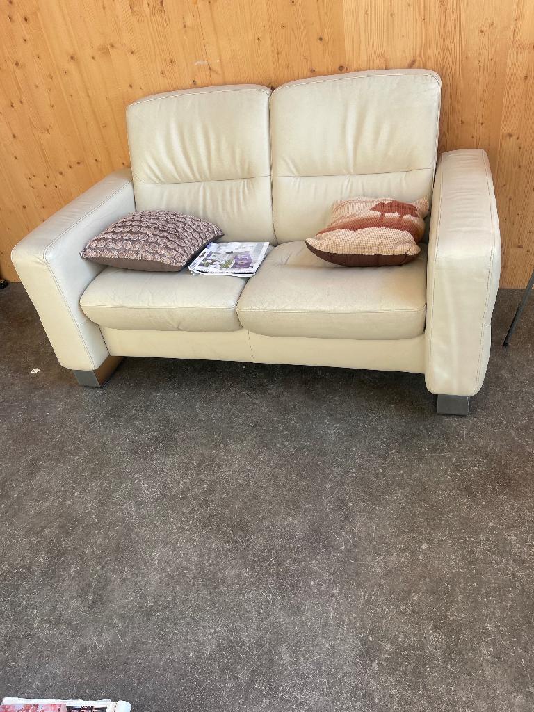 Leuk klein bankje, Ophalen, Minder dan 75 cm, Tweepersoons, Zo goed als nieuw