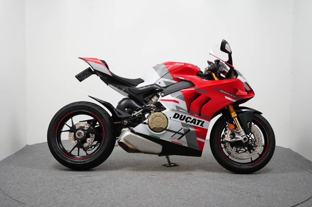 Ducati PANIGALE V4 S CORSE (bj 2024), Motoren, Motoren | Ducati, Bedrijf, Super Sport, Meer dan 35 kW, Traction Control