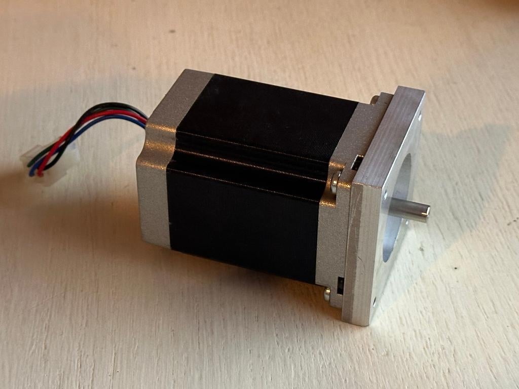 RS PRO Hybride Stappenmotor (NEMA 23) – 535-0445, Ophalen of Verzenden, Gebruikt