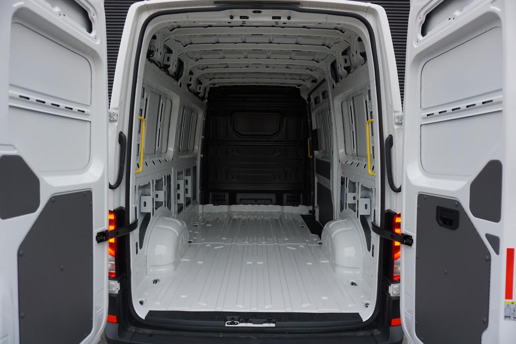 MAN TGE 3.140 140PK L3H3 / L2H2 FACELIFT LED Navi Camera Cru, Voorwielaandrijving, Stof, Gebruikt, Euro 6