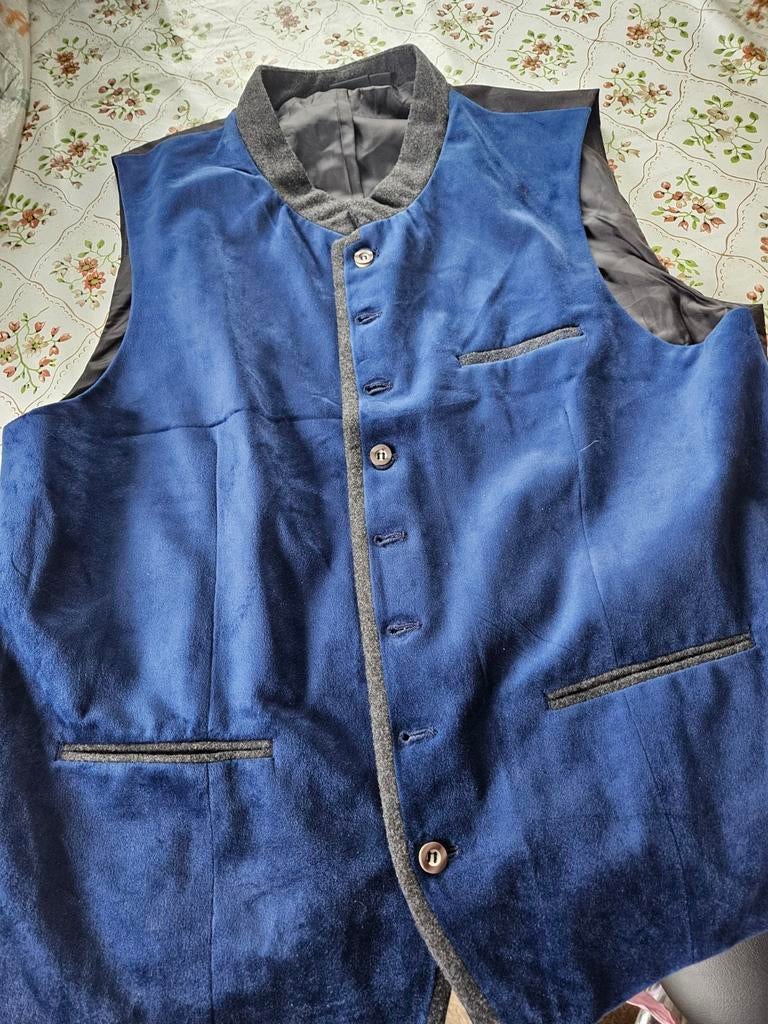 Heren gilet voor Oktoberfest - Blauw fluweel, Ophalen of Verzenden, Zo goed als nieuw, Onbekend
