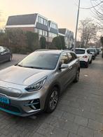 Te huur taxi taxiklaar taxi klaar meer auto's beschikbaar