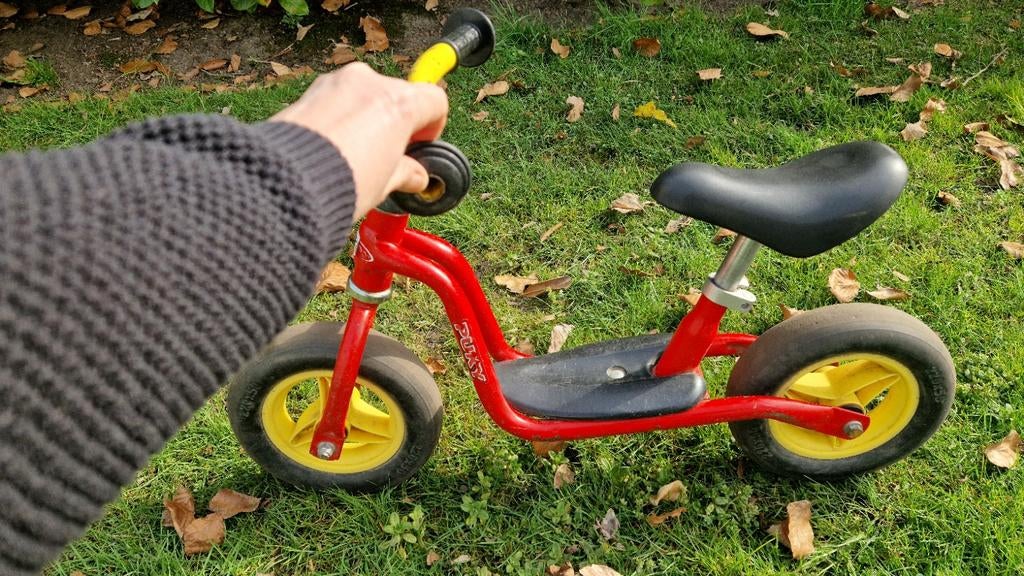 Puky Loopfiets Rood, Kinderen en Baby's, Speelgoed | Buiten | Voertuigen en Loopfietsen, Ophalen, Gebruikt, Loopfiets
