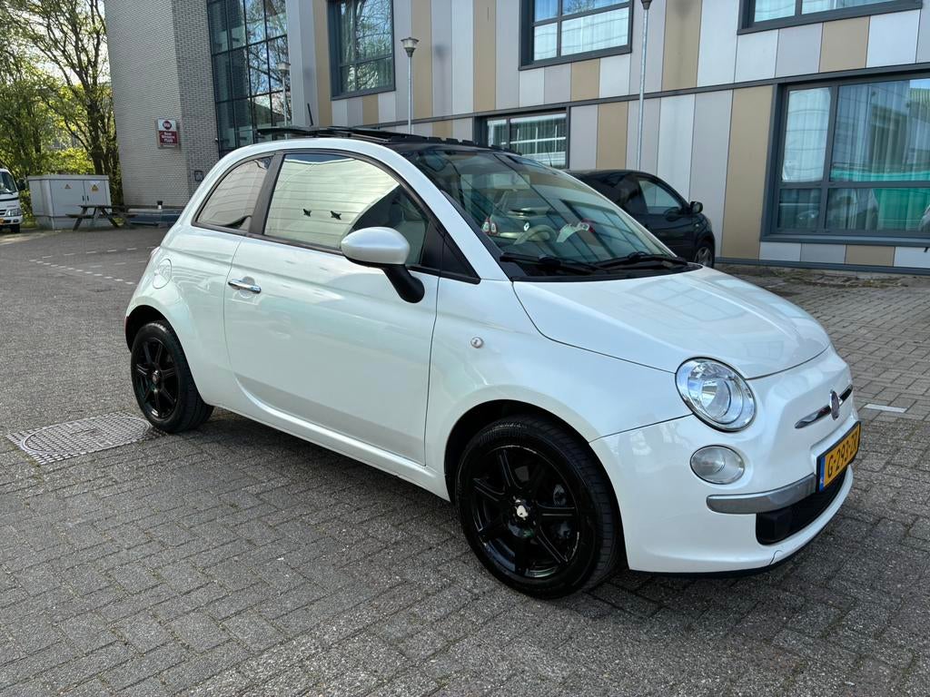Fiat 500 1.4 Automaat | Panoramadak | Cruise Control |, Auto's, Automaat, 100 pk, Wit, Bedrijf