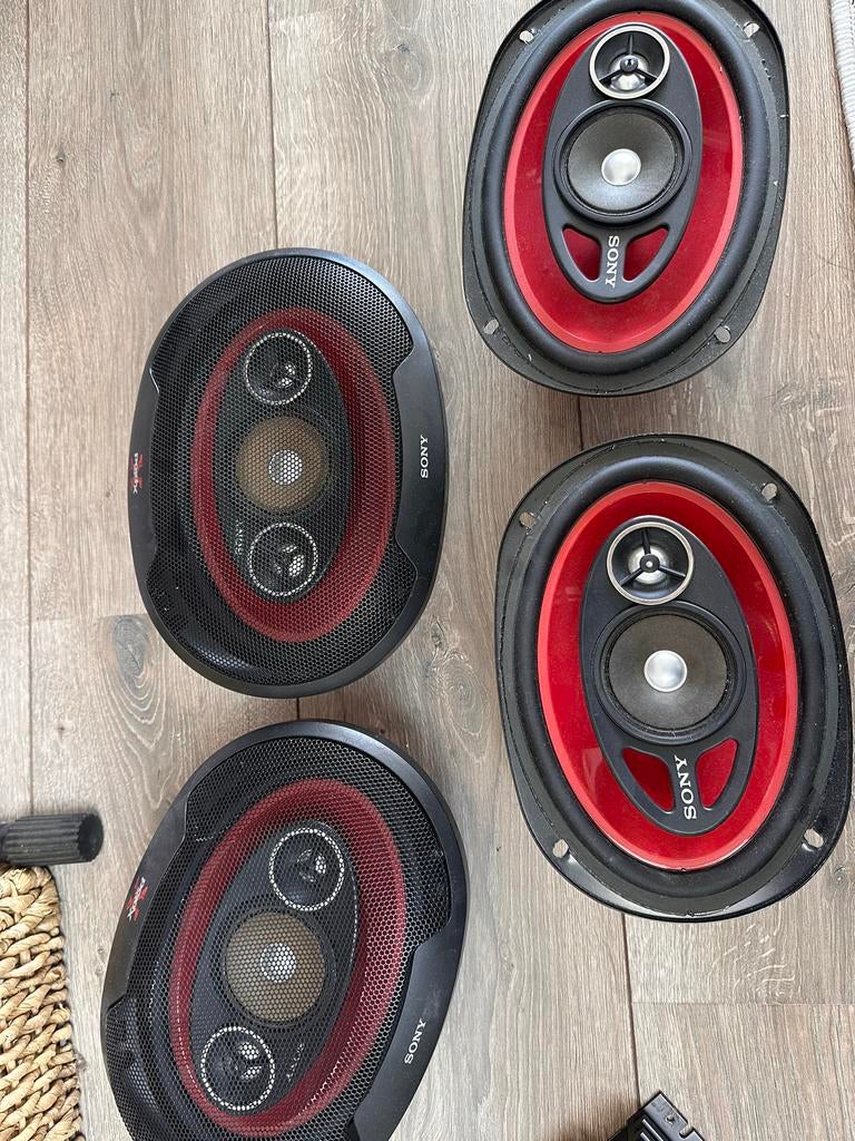 4 hoedenplank speakers & Osio NRG4070X versterker, Ophalen, Gebruikt
