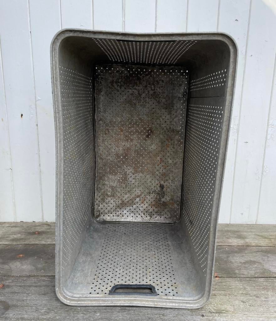 Aluminium bak opbergbak, Ophalen