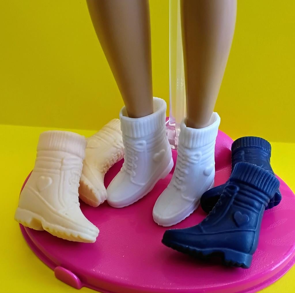 Vintage Barbie Steffie Laarsjes Wit Blauw Crème, Verzenden, Gebruikt, Kleertjes
