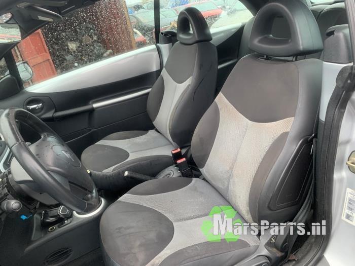 Veiligheidsgordel rechts-voor van een Citroen C3, Gebruikt, -, Ophalen of Verzenden, -