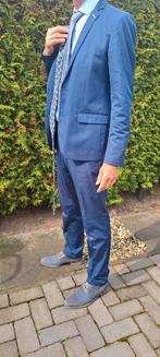 (We )Blauw kostuum trouwpak Gelegenheids pak, Kleding | Heren, Ophalen of Verzenden, Zo goed als nieuw, Maat 48/50 (M), Blauw