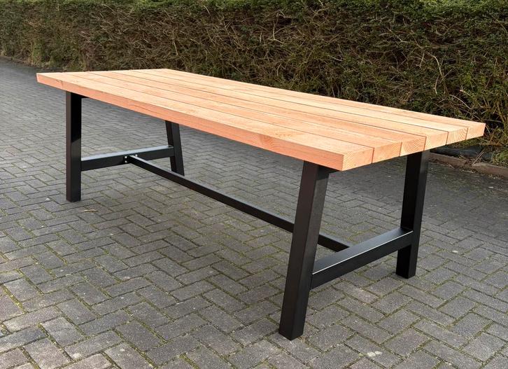 Industriële tuintafel met stalen onderstel | Maatwerk, Tuin en Terras, Tuintafels, Nieuw, Rechthoekig, Hout, Ophalen