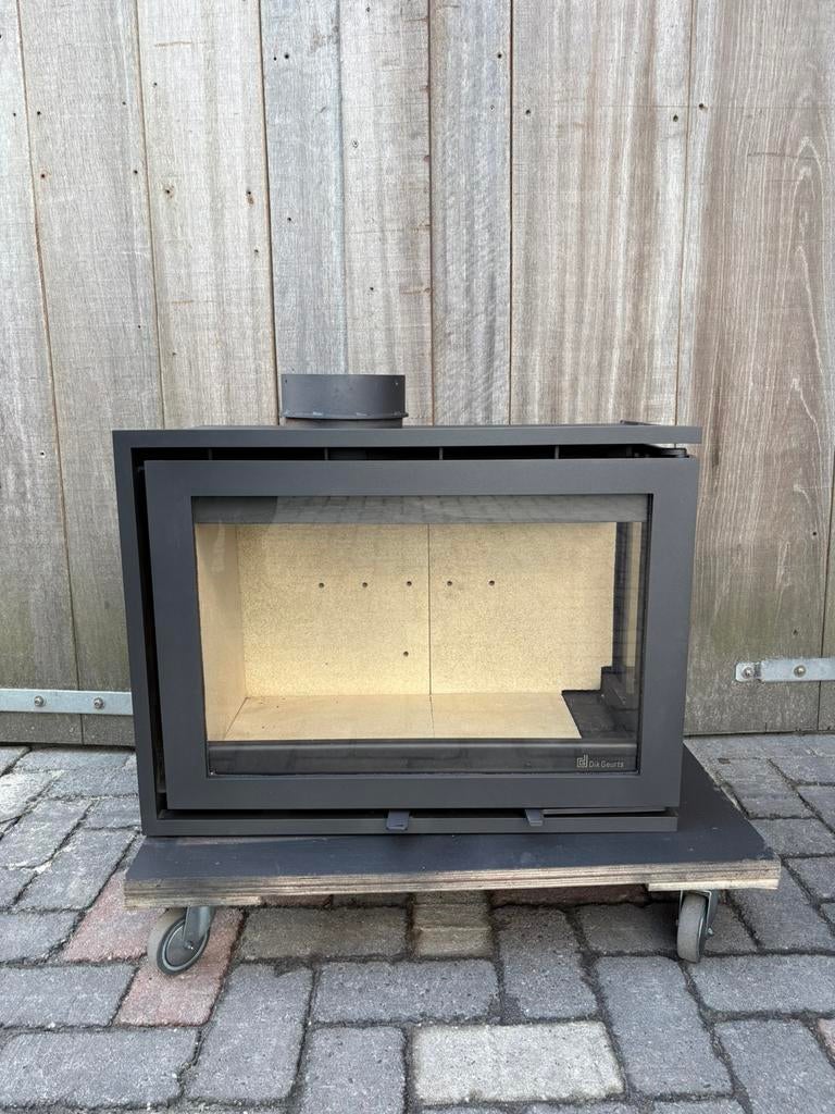 Dik geurts corner rechts houtkachel, P, P, P, Houtkachel