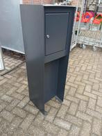 Moderne staande brievenbus - antraciet, Tuin en Terras, Brievenbussen, Ophalen, Nieuw, Staal, Staande brievenbus