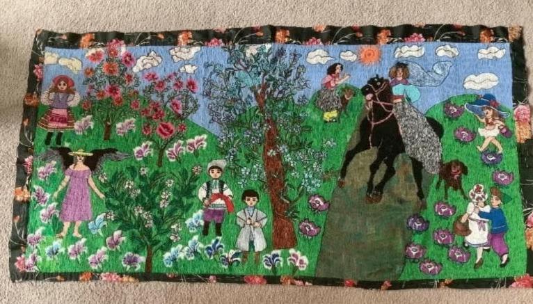 Dik geweven wandkleed, tafelkleed; 145 x 75 cm; mensen bloem, Antiek en Kunst, Curiosa en Brocante, Ophalen of Verzenden