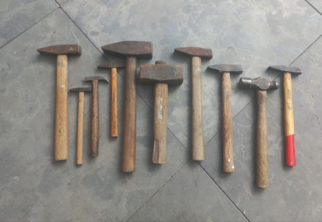 Partij diverse vintage hamers - gereedschap, Gebruikt, Onbekend, Ophalen of Verzenden, Onbekend