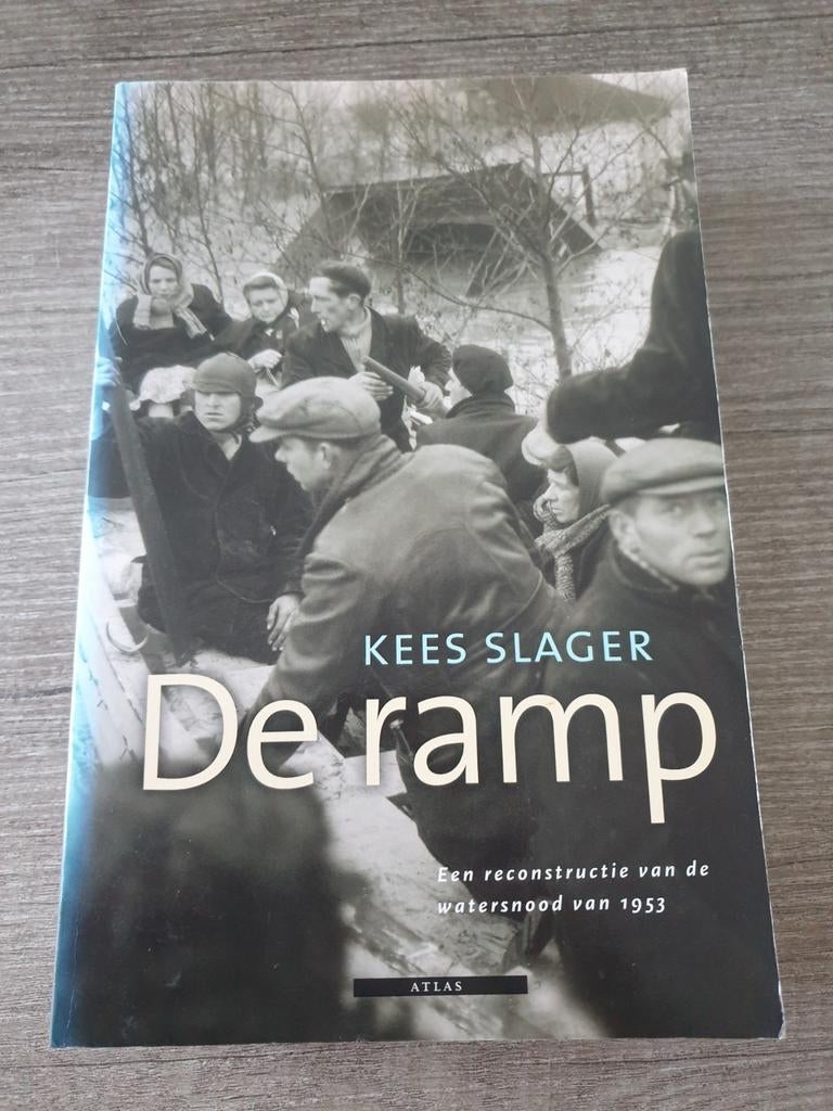 De Ramp: Reconstructie Watersnood 1953 - Kees Slager, Boeken, Ophalen of Verzenden, Gelezen, Kees Slager