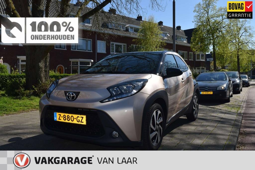 Toyota Aygo X 1.0 VVT-i MT Pulse, Auto's, Toyota, Stof, Gebruikt, Bruin, 4 stoelen