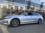 BMW 3-serie Touring 318d High Executive, Automaat, 4 cilinders, Leder en Stof, 23 km/l