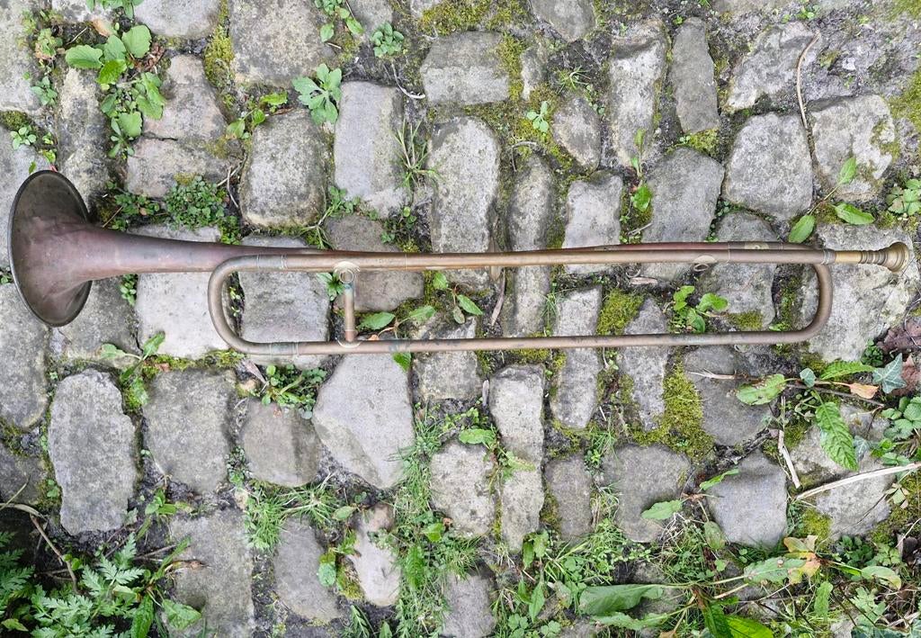 Duitse ww2 wo2 relic HJ trompet, Ophalen of Verzenden, Duitsland