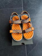 Timberland maat 30 grijs oranje sandalen slipper zgan, Timberland, Overige typen, Ophalen of Verzenden, Zo goed als nieuw