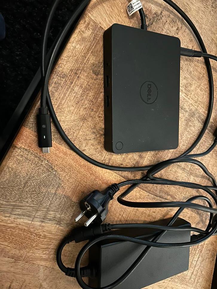 Dell Docking Station incl. 180W voeding, Computers en Software, Dockingstations, Zo goed als nieuw, Laptop, Ophalen of Verzenden