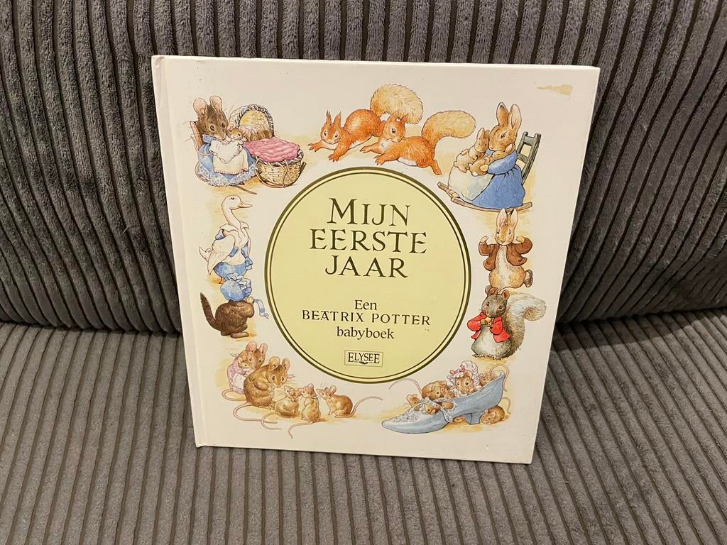 Babyboek Beatrix Potter met Peter Rabbit mijn eerste jaar, Boeken, Ophalen of Verzenden, Zo goed als nieuw, Potter
