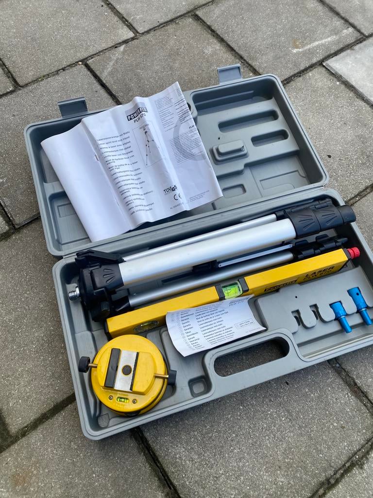 Laser waterpas Powerfix, Ophalen of Verzenden, Zo goed als nieuw, Overige meters