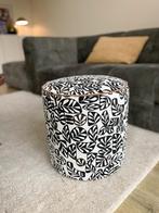 Restyled poef - zwart wit - herstoffeerd - uniek, Ophalen, Minder dan 50 cm, Modern, bohemian, japandi, vintage, Rond