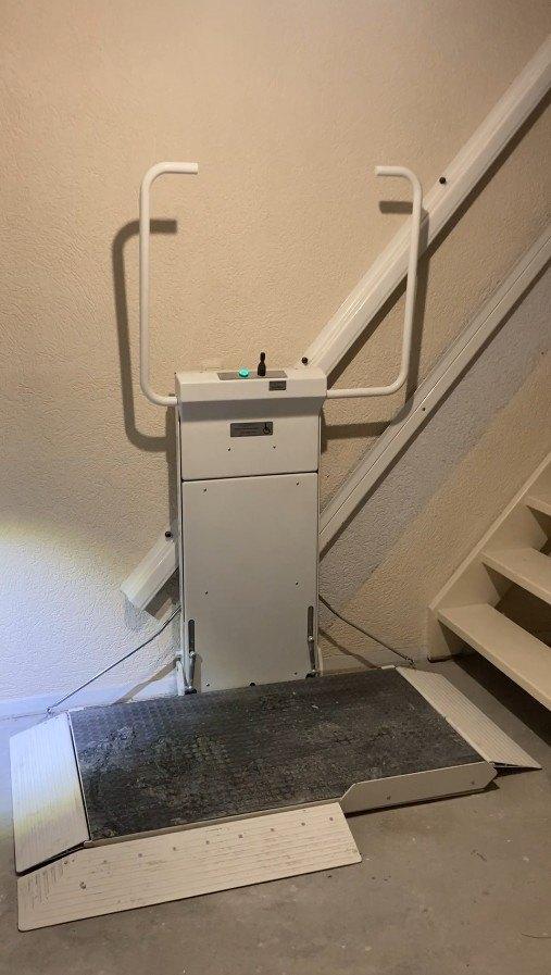 Invalide lift plateau inklapbaar fluisterstil 225kg 280cm, Ophalen, Inklapbaar, Gebruikt, Elektrische rolstoel