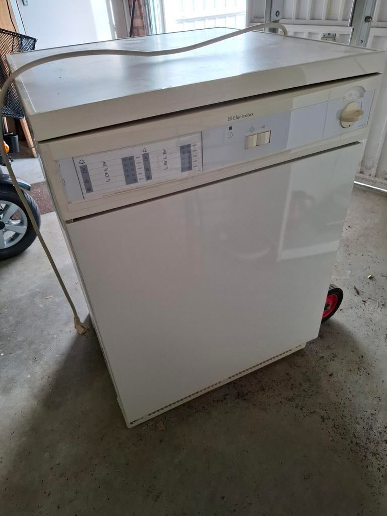 Wasdroger - werkt nog, gratis op te halen in Heerenveen, Witgoed en Apparatuur, Ophalen, Gebruikt, Luchtafvoer