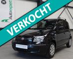Fiat Panda 1.2 "ITALIA 150" - AIRCO/PRIVACY/DAKRAILS/ETC/ETC, Auto's, Euro 5, Stof, Gebruikt, Zwart