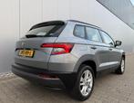 Skoda KAROQ 1.0 TSI Style 116PK Automaat | ACC | Camera |, Auto's, Skoda, Stof, Gebruikt, 1261 kg, 116 pk