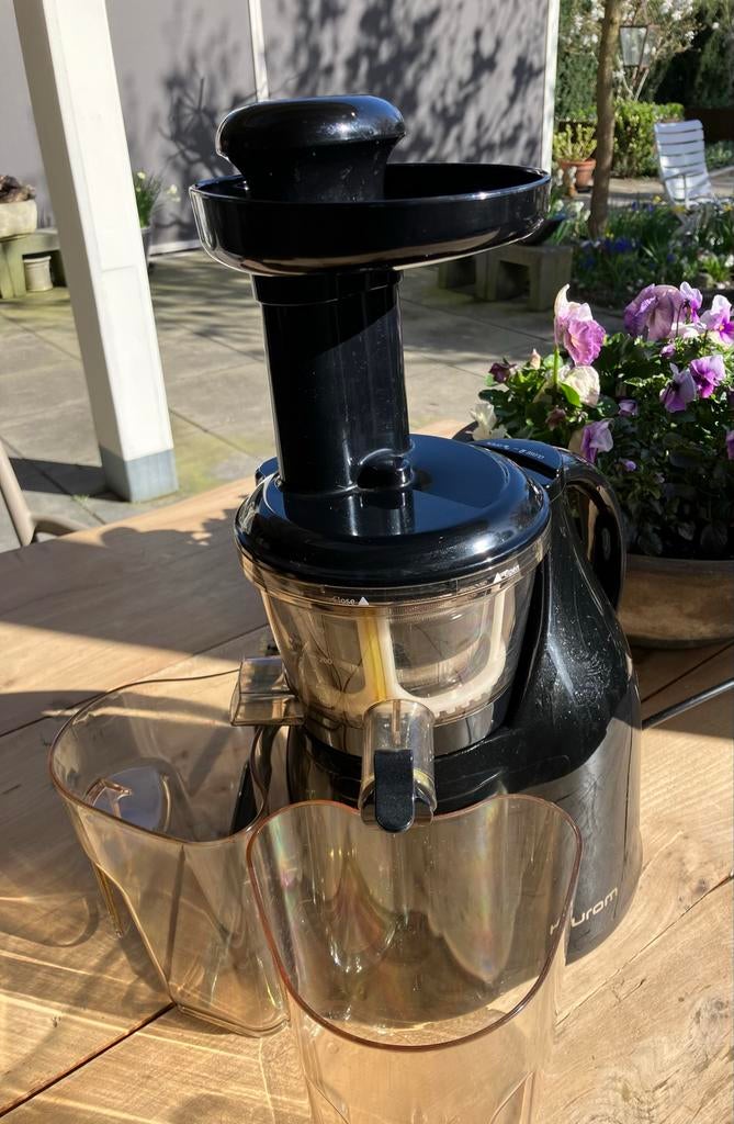 Hurom Slow Juicer HB, Ophalen of Verzenden, Zo goed als nieuw, Elektrisch, Slowjuicer