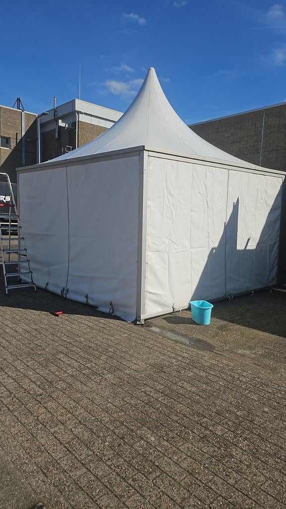 Professionele pagodetent 4 x 4 meter., Gebruikt, Opvouwbaar, 4 tot 6 meter, Pagodetent