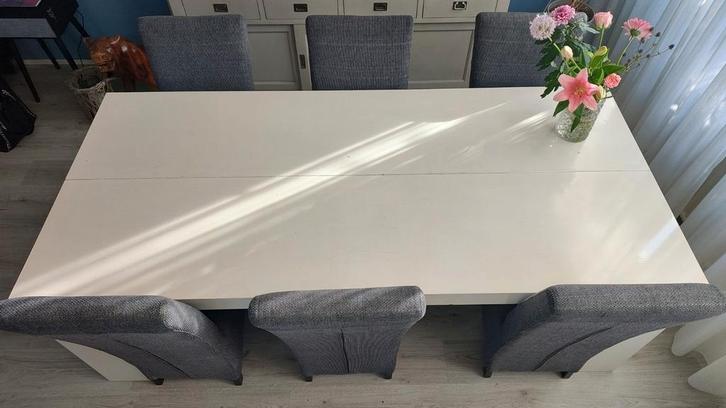 Gratis zware eettafel met 6 stoelen, Huis en Inrichting, Tafels | Eettafels, Gebruikt, 100 tot 150 cm, 200 cm of meer, Vijf personen of meer