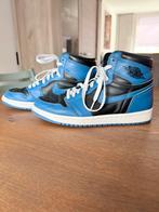 Nike Air Jordan sneakers, Ophalen of Verzenden, Zo goed als nieuw, Blauw, Sneakers of Gympen