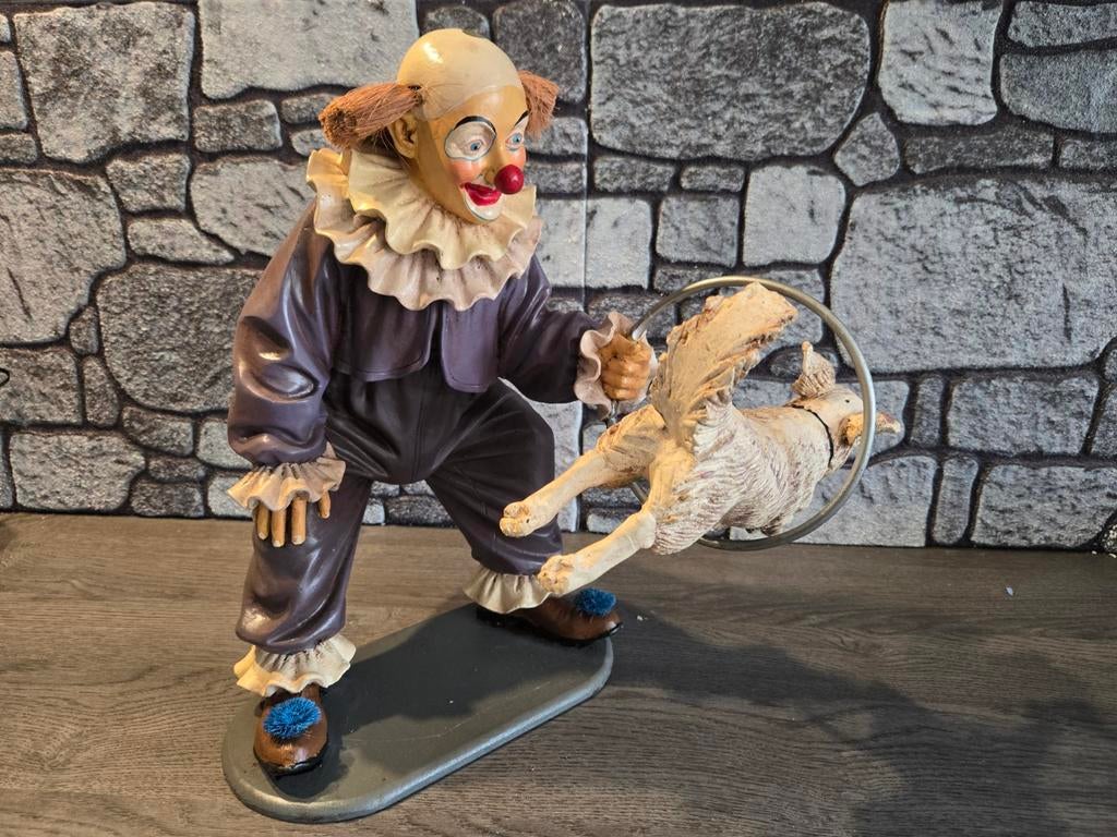 Jun Asilo Clown met hond nieuw in de doos, Verzamelen, Beelden en Beeldjes, Ophalen of Verzenden, Nieuw, Dier