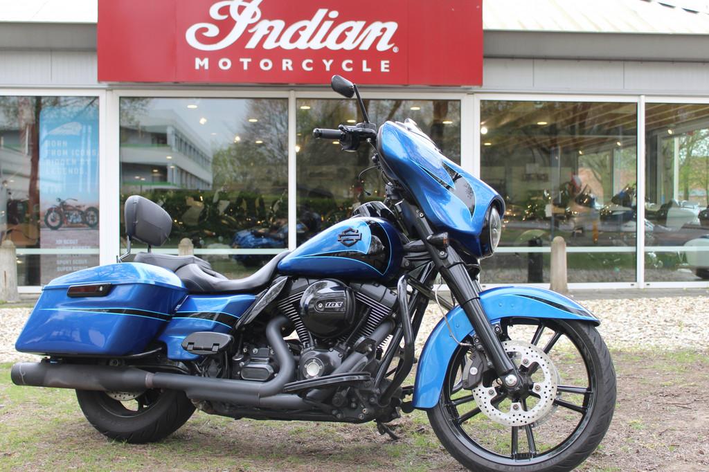 Harley-Davidson Street Glide FLH-X Street-Glide, Motoren, Motoren | Harley-Davidson, 1688 cc, Chopper, Bedrijf, Meer dan 35 kW