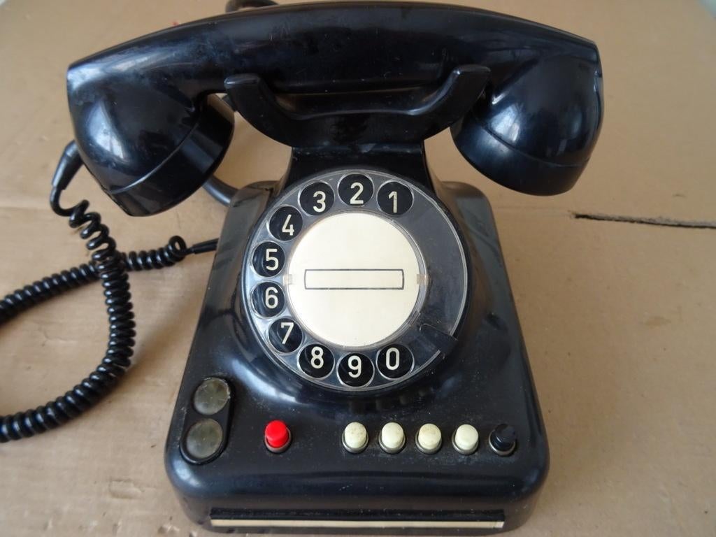 Vintage bakelieten telefoon bakeliet telefoon type 1950, Antiek en Kunst, Ophalen of Verzenden