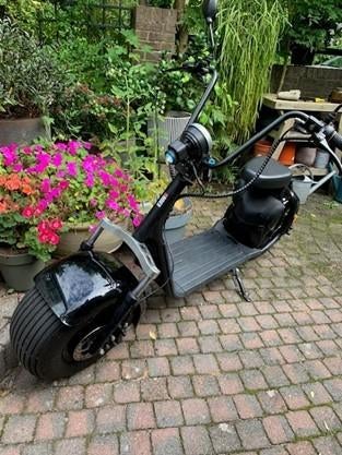 Elektrische scooter RubRider, Fietsen en Brommers, Scooters | SYM, Gebruikt, Overige modellen, Maximaal 45 km/u, Elektrisch, Ophalen