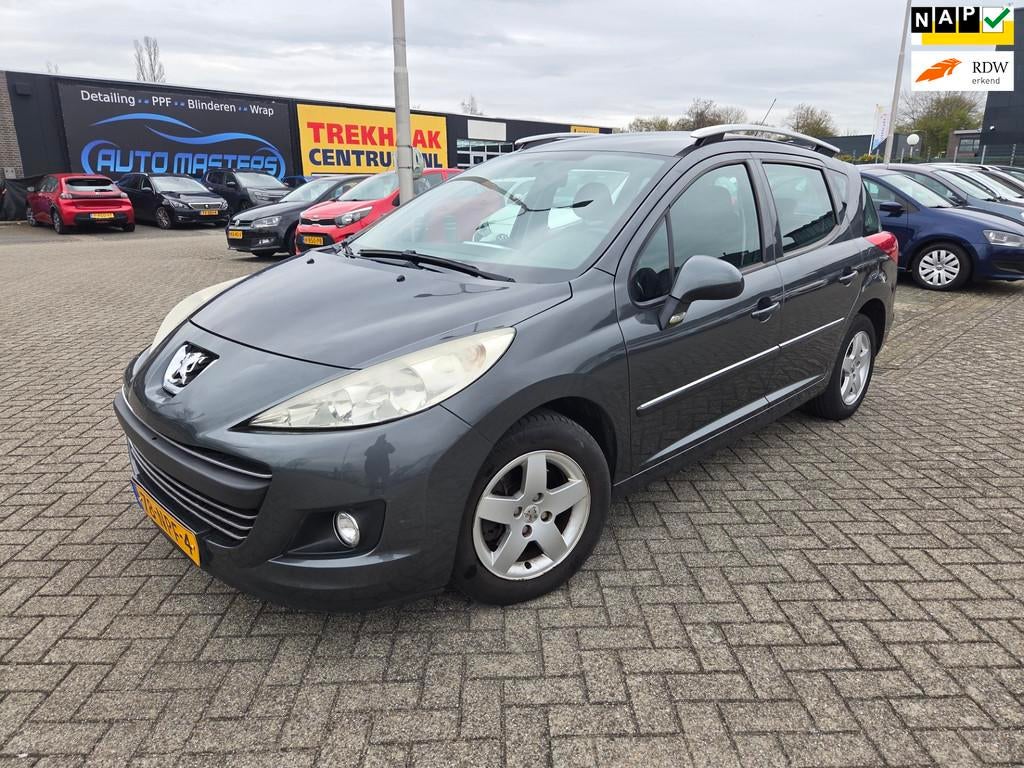 Peugeot 207 SW 1.4 VTi Style-TREKHAAK, Voorwielaandrijving, Euro 5, Gebruikt, Origineel Nederlands