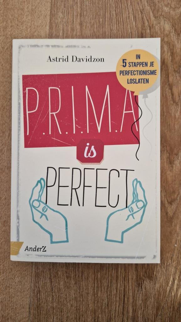Astrid Davidzon - Prima is perfect, Ophalen of Verzenden, Gelezen