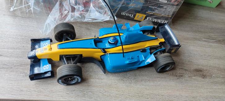 Afstandsbestuurbare Race Auto - Nikko Renault F1 Team, Hobby en Vrije tijd, Modelbouw | Radiografisch | Auto's, Gebruikt, Auto onroad
