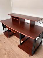 Studio desk  RTA Producer Station Cherry, Ophalen, Zo goed als nieuw