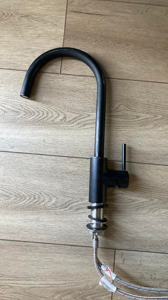 Zwarte keukenkraan, Ophalen, Minder dan 50 cm, Zwart, Zo goed als nieuw