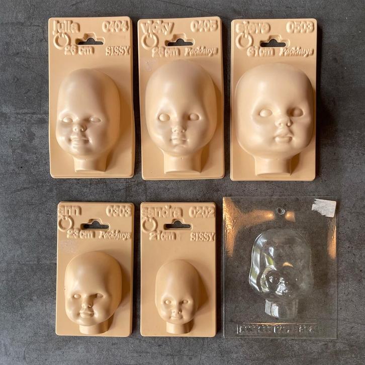 Vintage, retro mallen poppengezichtjes, hoofdjes, Hobby en Vrije tijd, Knutselen, Zo goed als nieuw, Materiaal, Ophalen of Verzenden